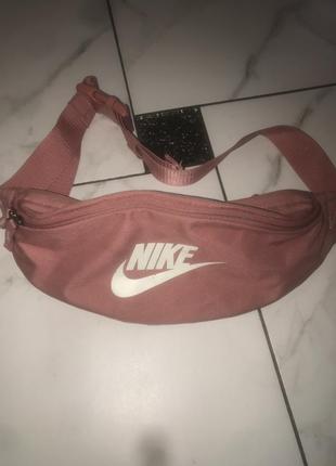Бананка nike оригинал
