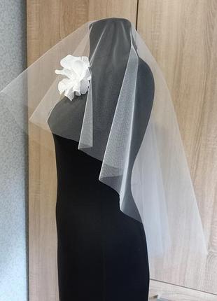 Фата с цветком