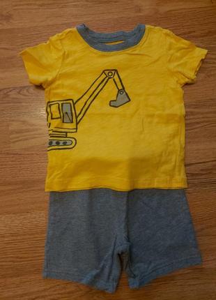 Костюмчик carter's