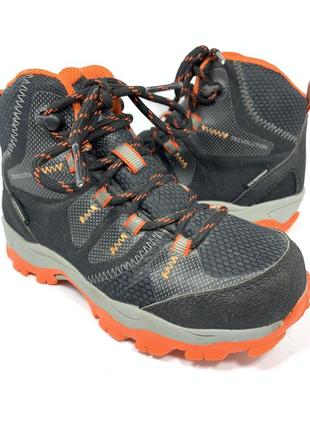 Ботинки демисезонные revolution