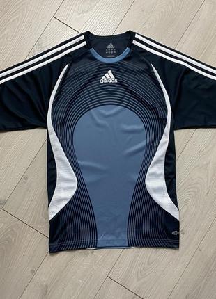 Футболка adidas