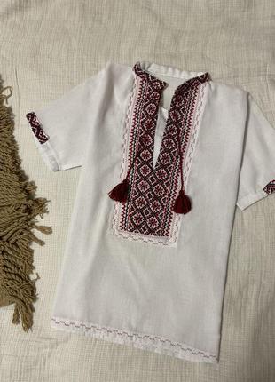 Вышиванка на мальчика белая льняная рубашка украинская красная вышивка с воротником