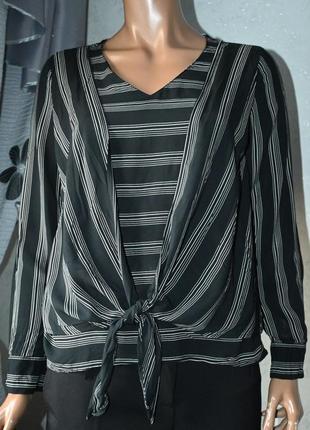 Блуза черного цвета фирмы kenny s