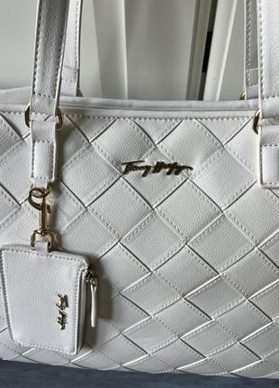 Нова сумка бренду tommy hilfiger, біла3 фото