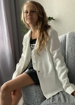 Дитячий білий блайзер river island 9-10 років/детский пиджак на девочку 9-10 лет