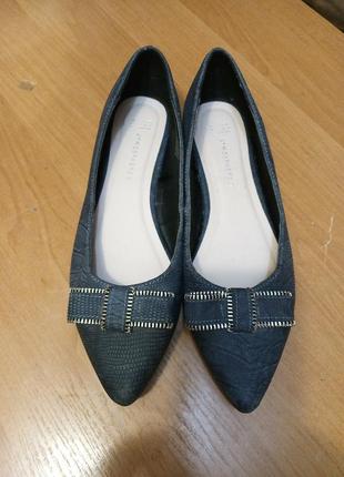Туфлі жіночі