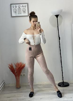 Круті штани з рюшиками zara