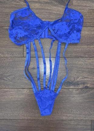 Очень крутое синее гипюровое ажурное эротичное откровенное секси боди с переплетами м1 фото