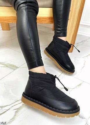 Дутики уги валянки зимові черевики з хутром на затяжці плащівка