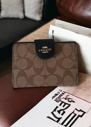 Кошельки coach в наличии5 фото