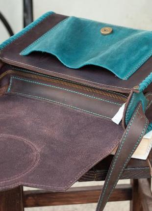 Містка, якісна авторська шкіряна сумка с замочком через плече модерн коричнево-бірюзова8 фото