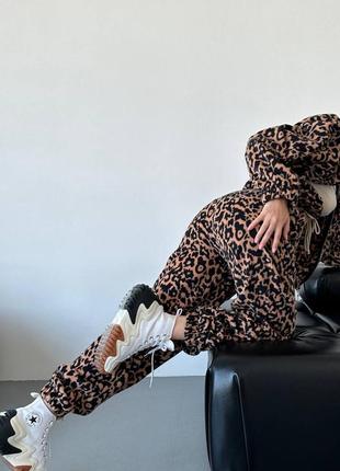 Леопардовый костюм3 фото