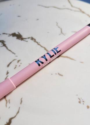 Гелева підводка для очей kylie cosmetics