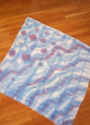 Бомбезний шовковий платок 85*85  у пудрово голубих відтінках2 фото