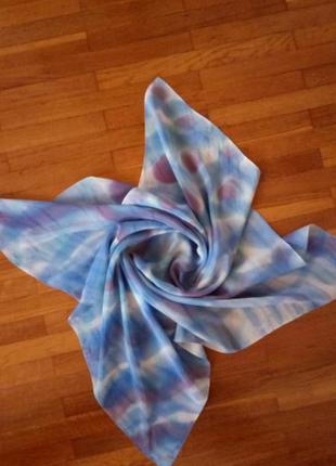 Бомбезний шовковий платок 85*85  у пудрово голубих відтінках4 фото