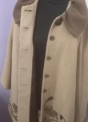 Жіноче пальто, манто3 фото