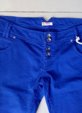 Джинсы брюки женские джинсы модные alcott р.30-323 фото