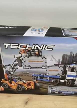 Конструктор lego technic 42062 контейнерний термінал