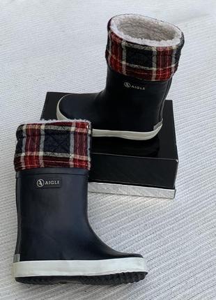 Сапоги резиновые зимние утеплённые мехом с манжетой aigle (франция)