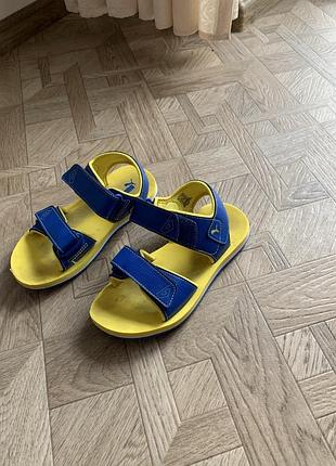 Оригинальные брендовые сандали