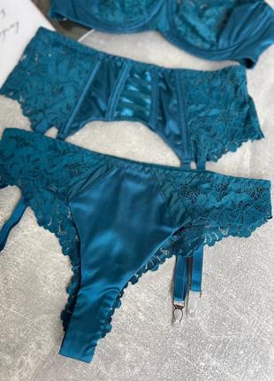 Нижнее белье. горячий комплект