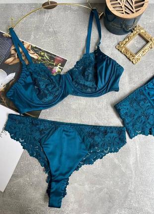 Нижнее белье. горячий комплект