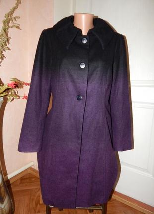 Демисезонное пальто с градиентом