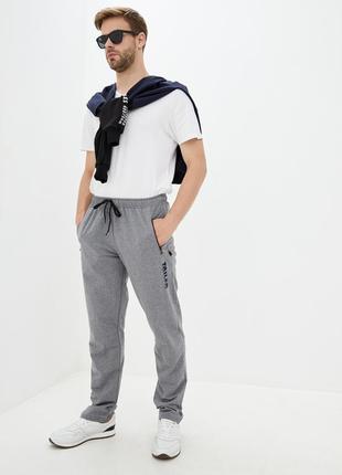 Чоловічі спортивні штани з турецького трикотажу на металевій блискавці демісезонні5 фото