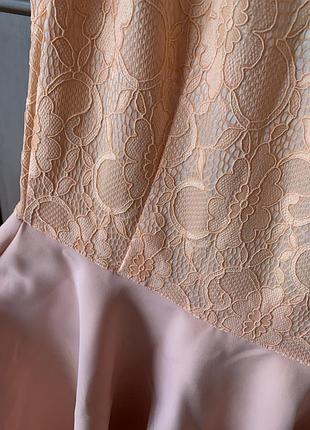 Персикова сукня