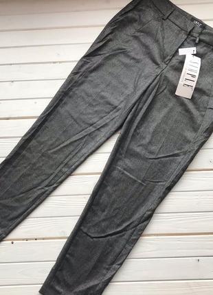 Новые брюки simple с блестящей нитью размер м