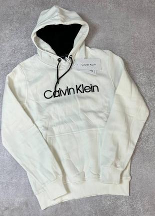 Мужская худи на флисе calvin klein белая / брендовые толстовки с капюшоном кельвин клян