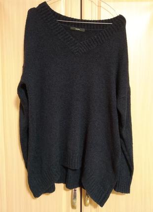 Свитер большого размера