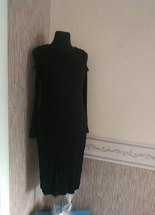 Дуже класна сукня 👗 у гумку з довгим рукавом