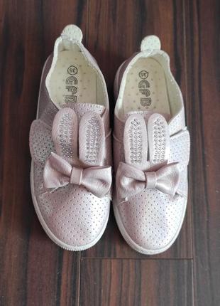 Мокасины для девочки