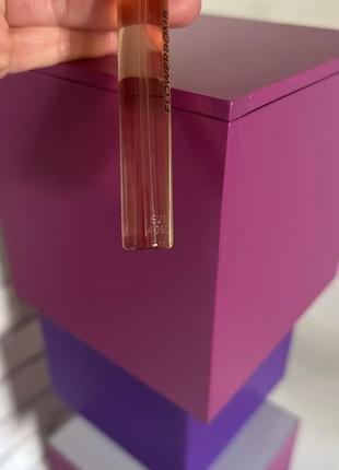 Viktor & rolf flowerbomb dew5 фото