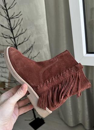 Чоботи черевики на дівчинку коричневі замша бахрома zara 33 р 21 см