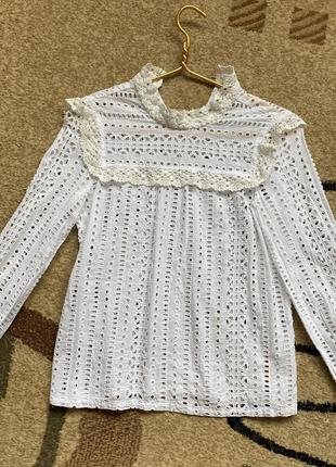 Блуза из прошвы