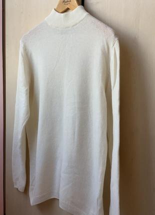 Качественный шерстяной свитер в молочном оттенке 100% шерсть мериноса5 фото
