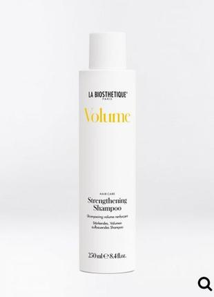 Volume strengthening shampoo