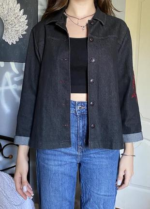 Джинсовка с вышивкой пиджака