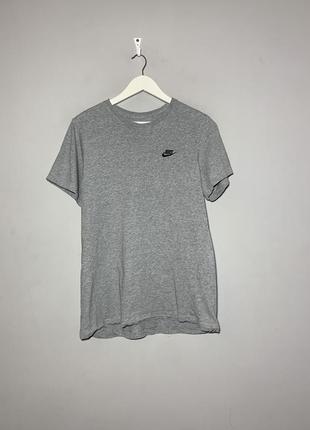 Бзовая серая футболка nike tee