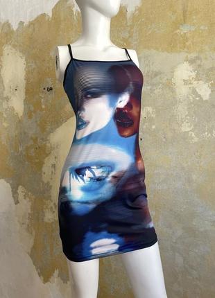 Сукня з принтом в стилі y2k mini з відкритою спиною стрейчева