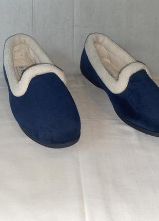 Тапки *slipper* німеччина р.38 (25.00см)