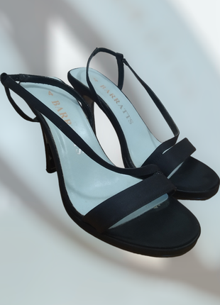 Вишукані чорні текстильні босоніжки туфлі