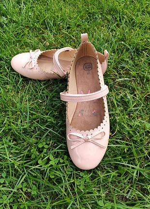 Дитячі туфлі для дівчинки cool club 37 розмір 22,5 см