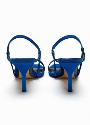 Сатиновые синие босоножки на каблуке zara3 фото