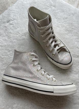 Женские кожаные кеды converse