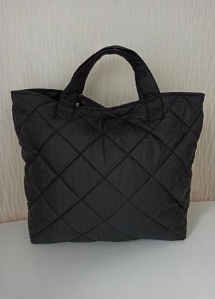Стьобаний подовжений чорний жилет з сумкою - шопером7 фото