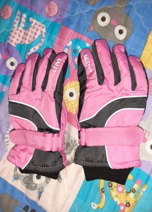 Перчатки для зимних игр