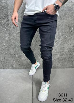 Мужские классические джинсы черные / базовые джинсы с потертостями мужские